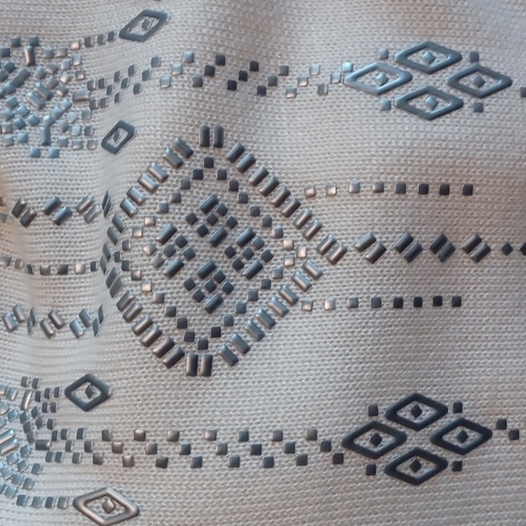 Ruby Rd. top - Picture 8 of 8